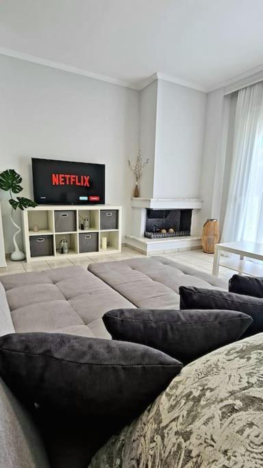Ivanna Apartment Nea Moudania Dış mekan fotoğraf